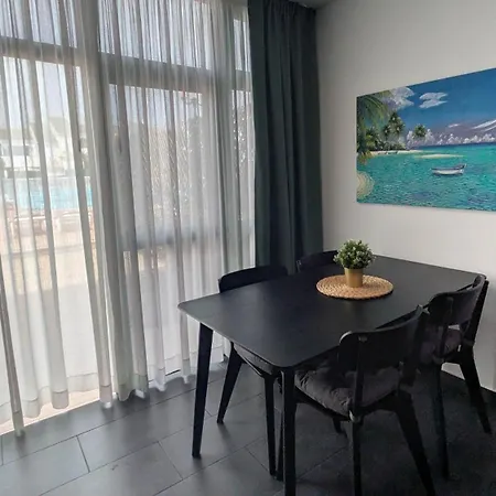 Luxury Apartamento *